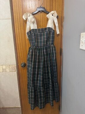 Ribbon strap plaid midi dress in green